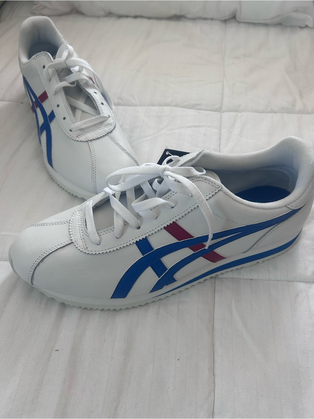 NWT Retro Vintage ASICS Tiger White Leather Sz11 with blue and red trim